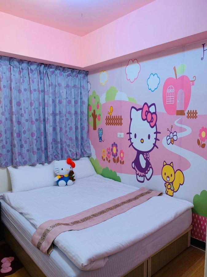 Feng Jia Kitty House Apartment Taichung Bagian luar foto